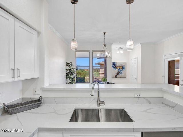 20100 N 78th Place 3084, Scottsdale, AZ 85255