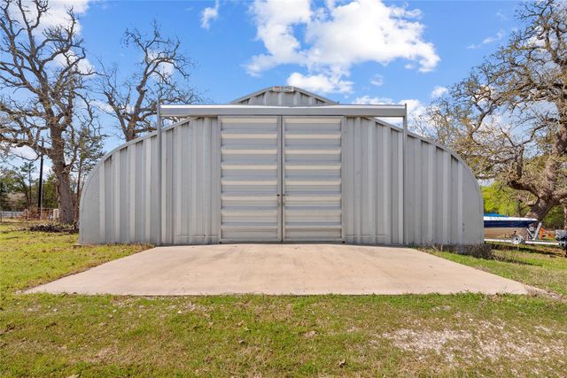 491 Herron TRL, Mcdade, TX 78650