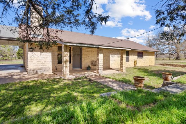 491 Herron TRL, Mcdade, TX 78650