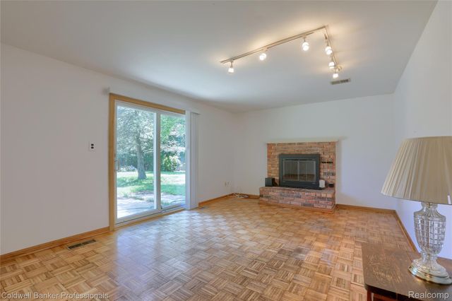 3634 South Boulevard, Bloomfield Hills, MI 48304