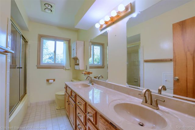 3634 South Boulevard, Bloomfield Hills, MI 48304