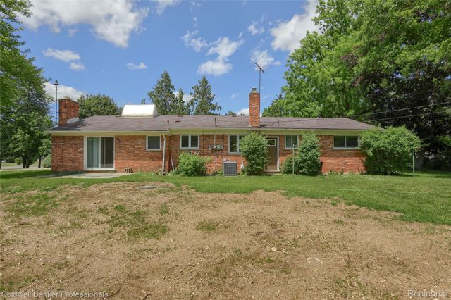 3634 South Boulevard, Bloomfield Hills, MI 48304