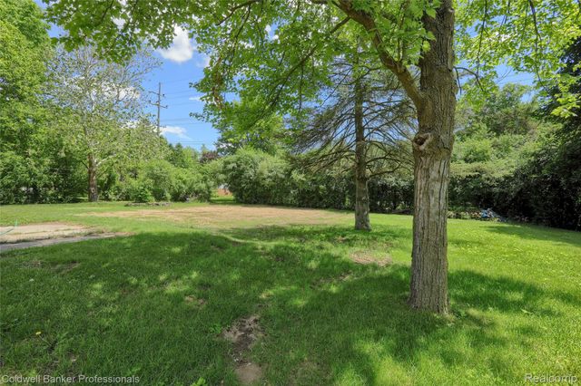 3634 South Boulevard, Bloomfield Hills, MI 48304