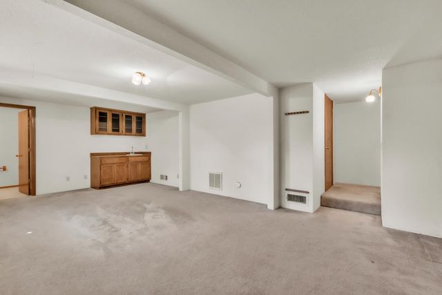 3305 Granada Dr, Cameron Park, CA 95682