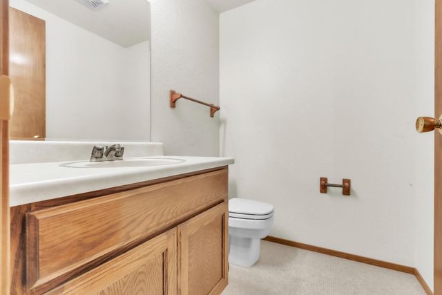 3305 Granada Dr, Cameron Park, CA 95682
