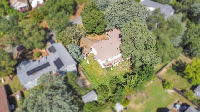 3305 Granada Dr, Cameron Park, CA 95682