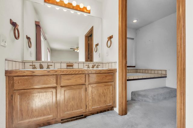 3305 Granada Dr, Cameron Park, CA 95682