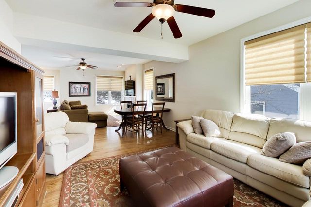 475 Mill STREET, Fontana, WI 53125