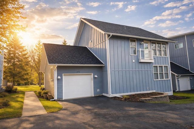 475 Mill STREET, Fontana, WI 53125