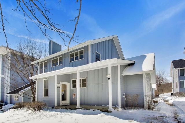 475 Mill STREET, Fontana, WI 53125