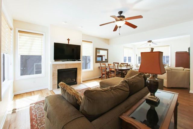 475 Mill STREET, Fontana, WI 53125