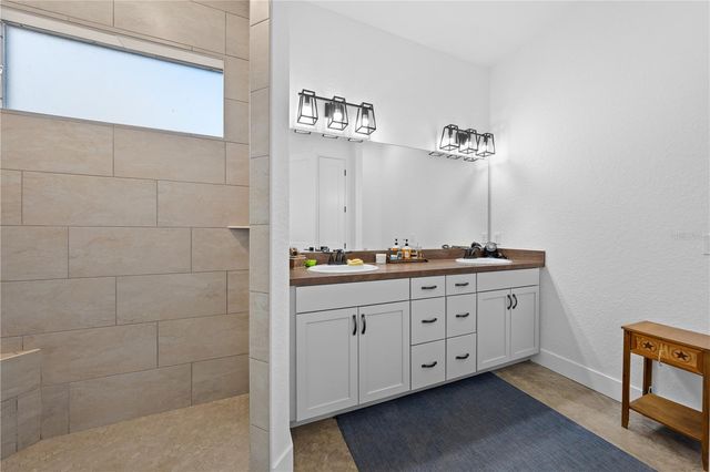 3620 KAISER AVENUE, St Cloud, FL 34772