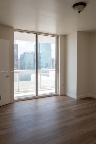 50 Biscayne Blvd 4111, Miami, FL 33132