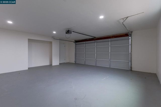 19896 Bear Valley Rd, Hidden Valley Lake, CA 95467