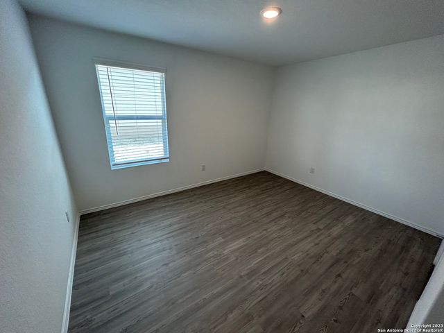 9946 Dicket Mead Road, San Antonio, TX 78254