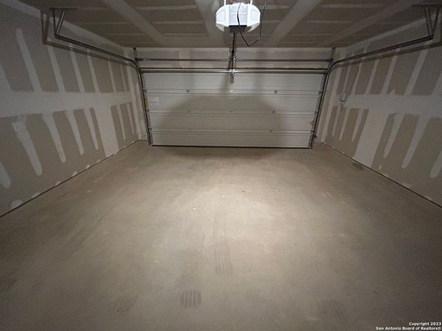 9946 Dicket Mead Road, San Antonio, TX 78254