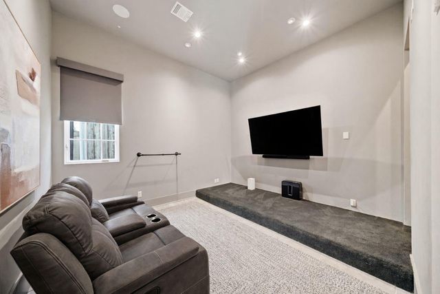 2615 Yupon Street, Houston, TX 77006
