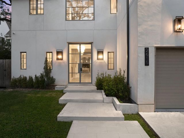 2615 Yupon Street, Houston, TX 77006