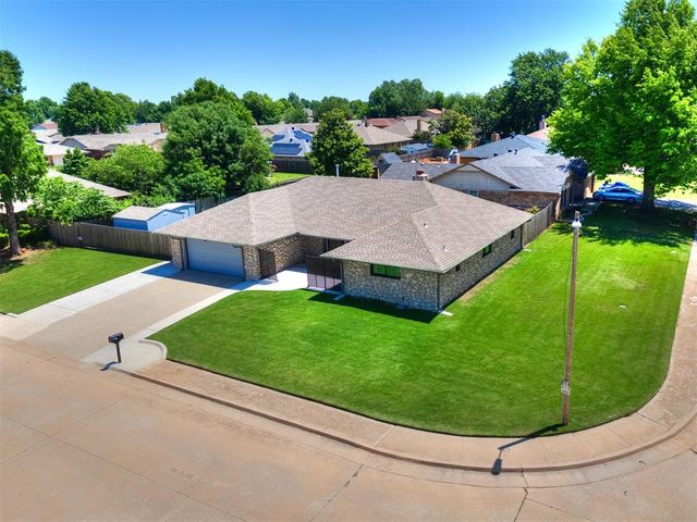 2504 W Vail Court, Yukon, OK 73099
