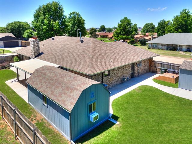 2504 W Vail Court, Yukon, OK 73099