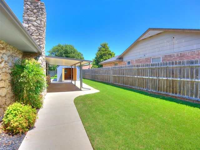 2504 W Vail Court, Yukon, OK 73099