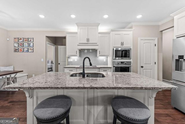 2364 Blazing Star Court, Statham, GA 30666