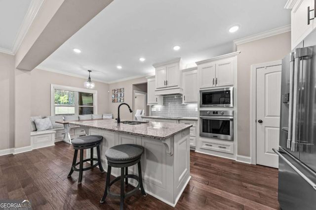 2364 Blazing Star Court, Statham, GA 30666