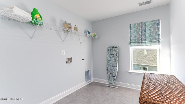 2154 Marietta Circle NW, Ash, NC 28420