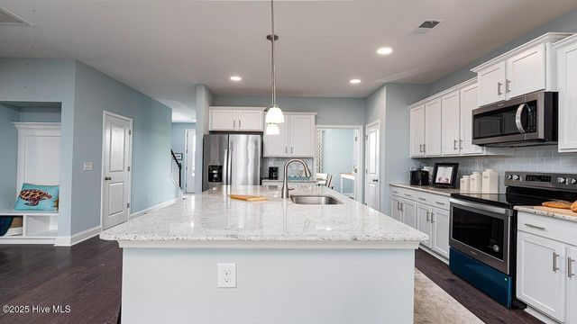 2154 Marietta Circle NW, Ash, NC 28420
