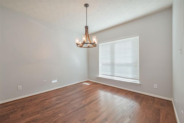 2202 Highland Crossing Drive, Conroe, TX 77304