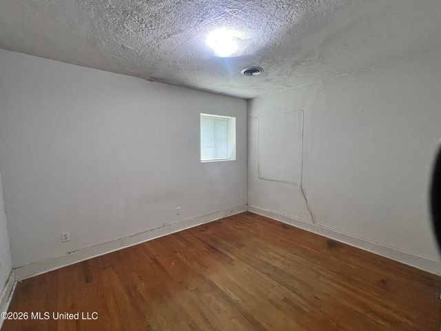 2531 Bryn Mawr Avenue, Biloxi, MS 39531