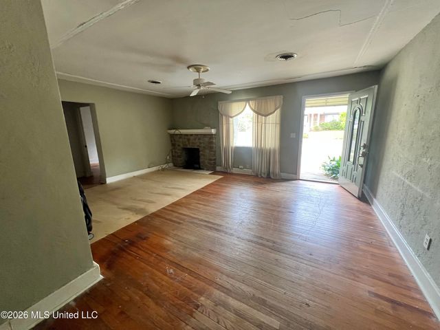 2531 Bryn Mawr Avenue, Biloxi, MS 39531