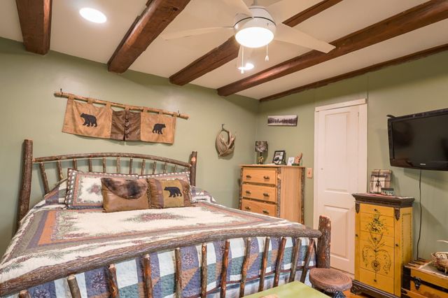 847 Morgan Mile Road, Brookfield, VT 05036
