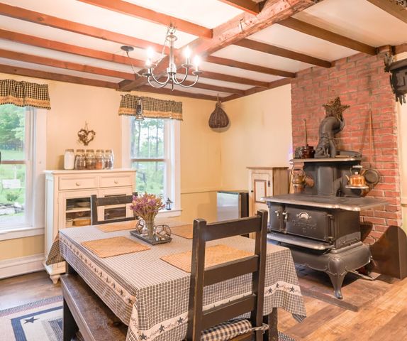 847 Morgan Mile Road, Brookfield, VT 05036