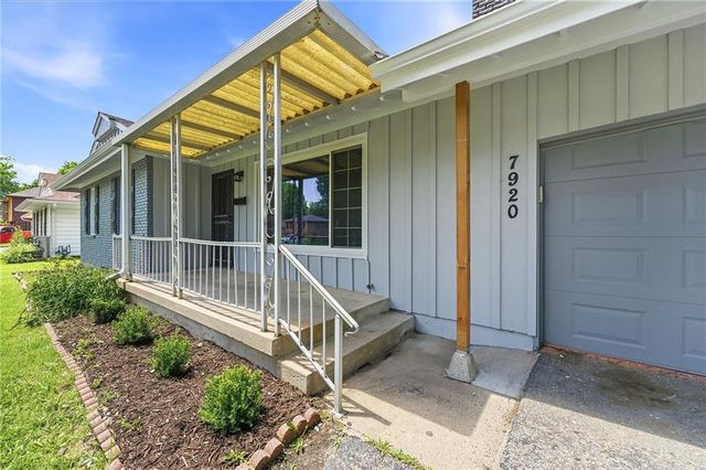 7920 ELM Avenue, Raytown, MO 64138