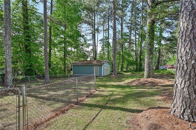 621 Maple Drive, Riverdale, GA 30274