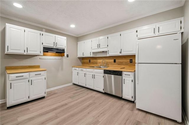 621 Maple Drive, Riverdale, GA 30274