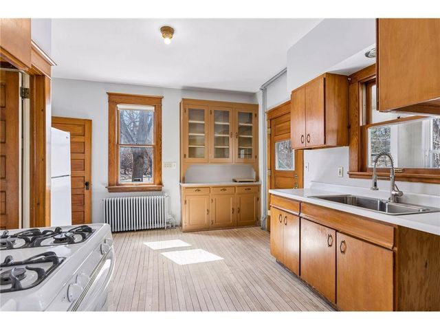 1166 Burns Avenue, Saint Paul, MN 55106