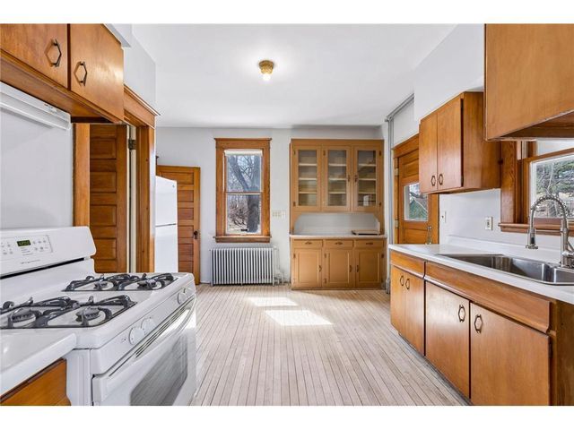 1166 Burns Avenue, Saint Paul, MN 55106