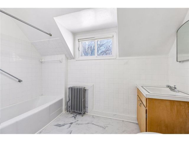 1166 Burns Avenue, Saint Paul, MN 55106