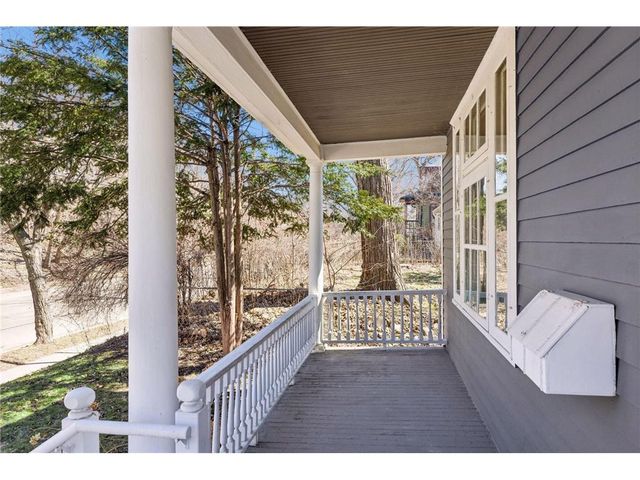 1166 Burns Avenue, Saint Paul, MN 55106