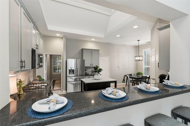 27 Emery Mill Place, The Woodlands, TX 77384
