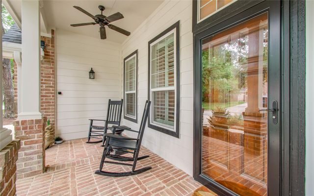 27 Emery Mill Place, The Woodlands, TX 77384