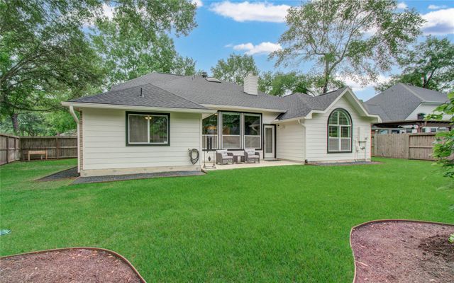 27 Emery Mill Place, The Woodlands, TX 77384