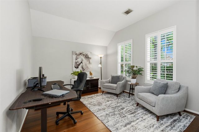 27 Emery Mill Place, The Woodlands, TX 77384