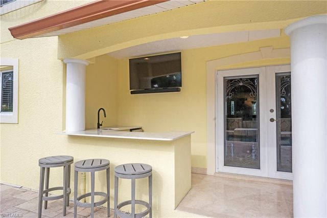 21531 River RD, Alva, FL 33920