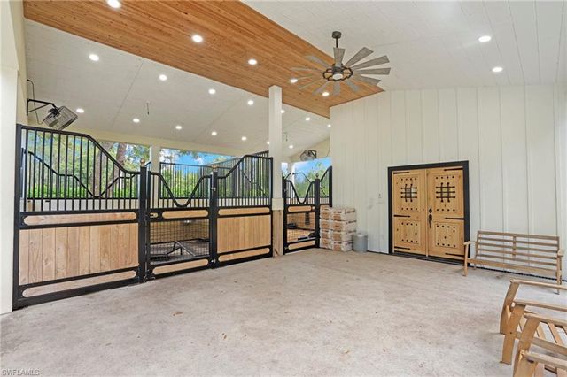 21531 River RD, Alva, FL 33920