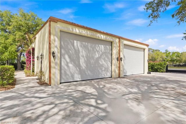 21531 River RD, Alva, FL 33920