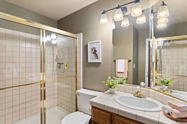 412 Shiveley Ct, Roseville, CA 95747