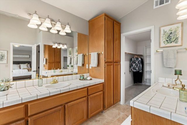 412 Shiveley Ct, Roseville, CA 95747